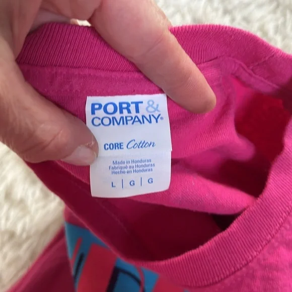 Jumbo shrimp T-shirt, women’s size large - Picture 3 of 4